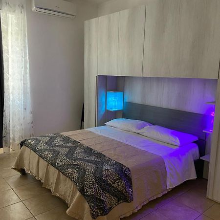 Diana Holiday Home โรม ภายนอก รูปภาพ