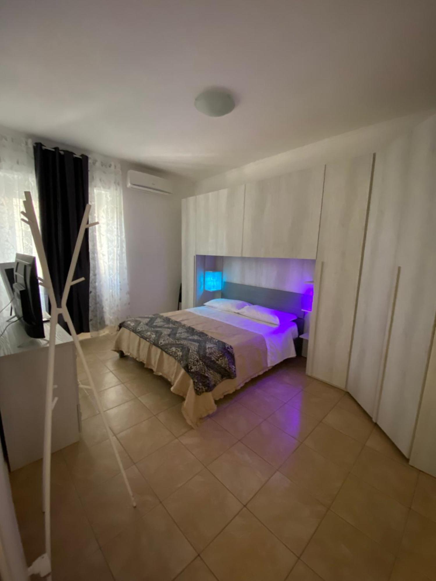 Diana Holiday Home โรม ภายนอก รูปภาพ