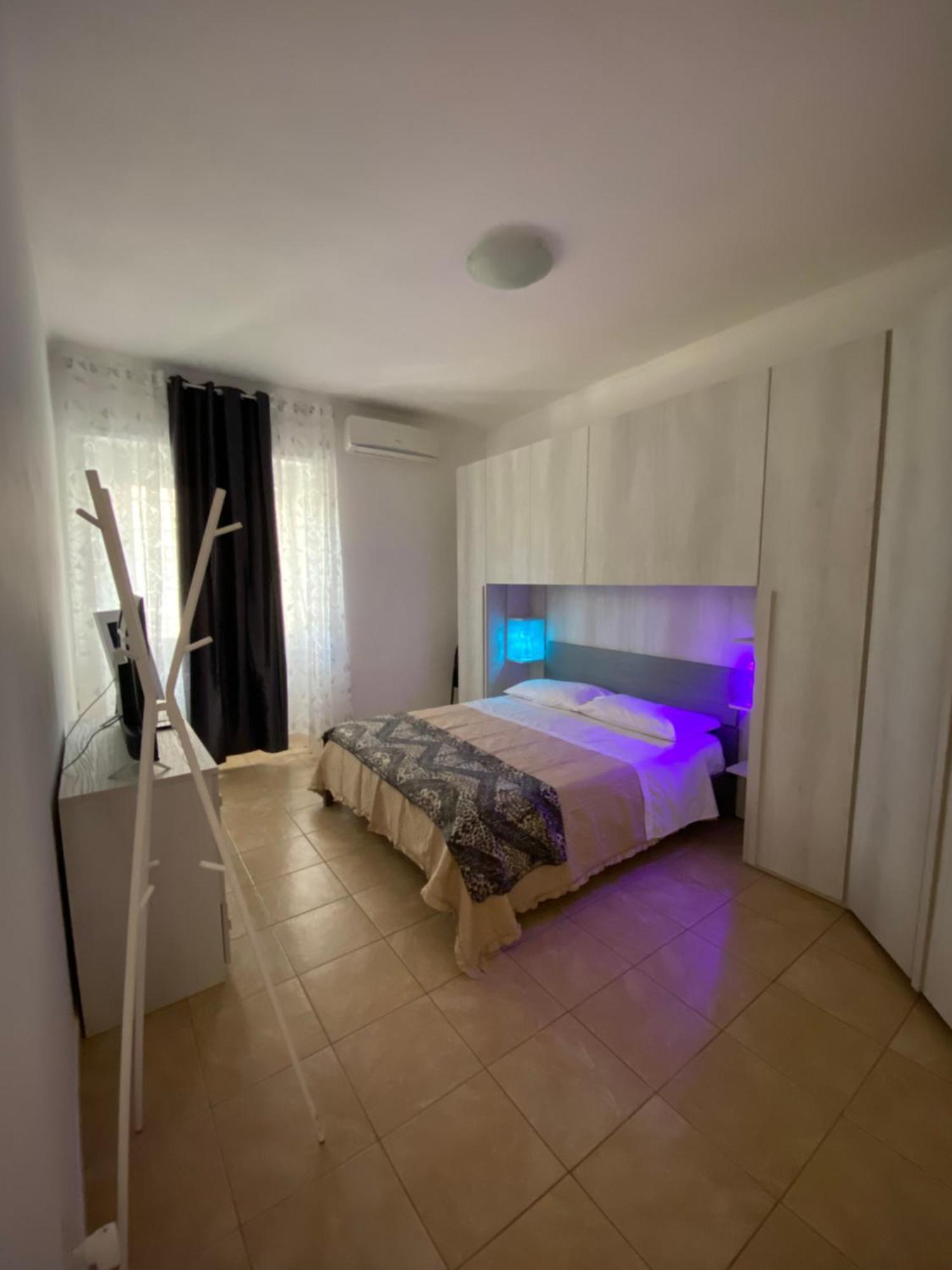 Diana Holiday Home โรม ภายนอก รูปภาพ