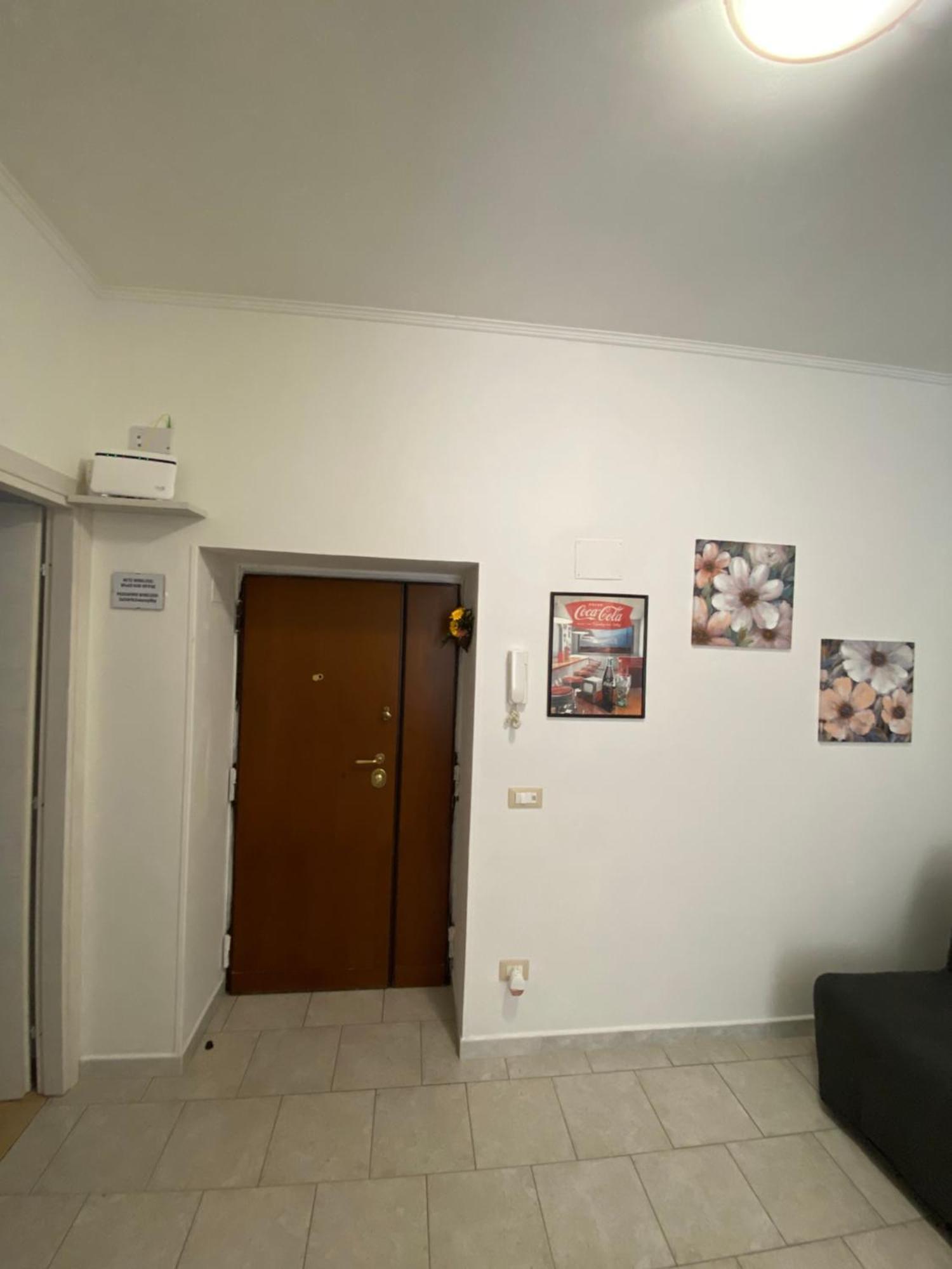Diana Holiday Home โรม ภายนอก รูปภาพ