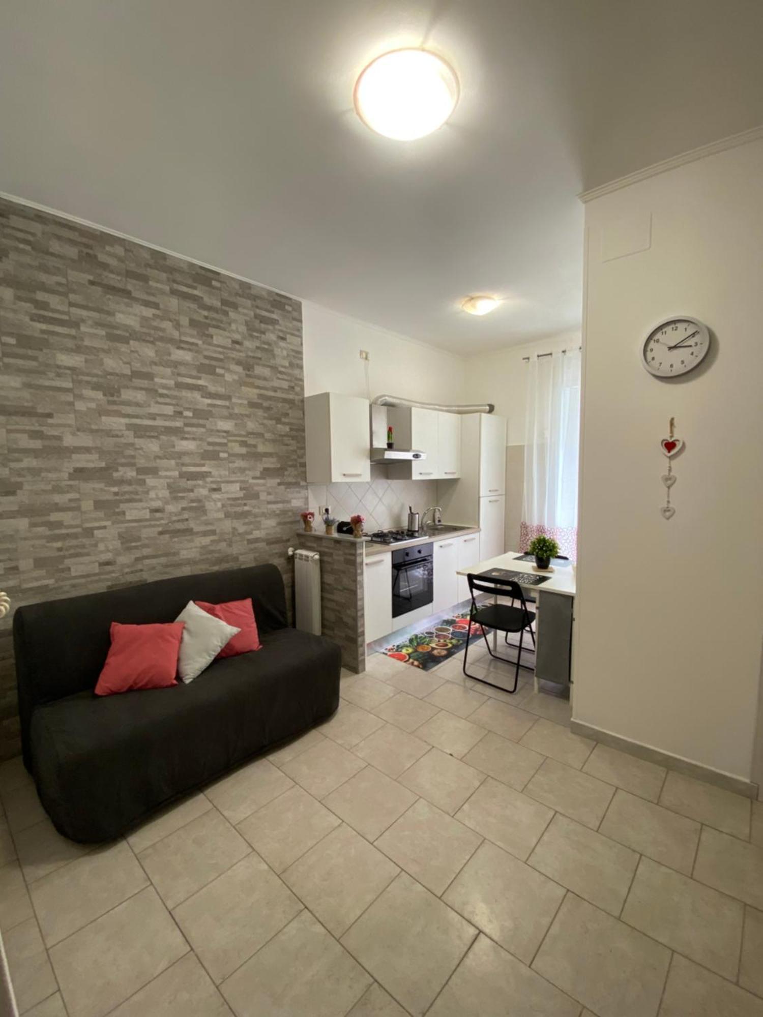 Diana Holiday Home โรม ภายนอก รูปภาพ