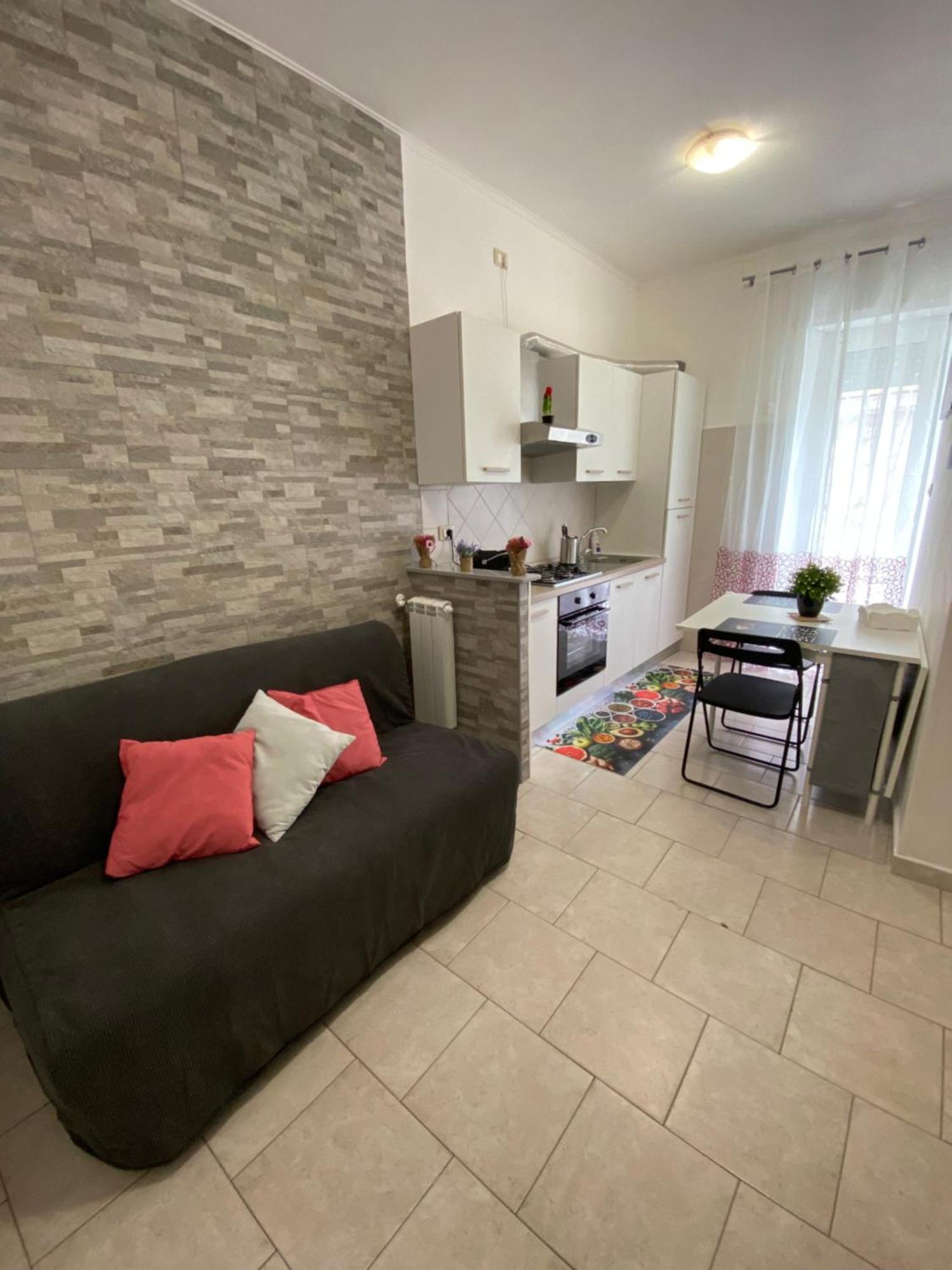Diana Holiday Home โรม ภายนอก รูปภาพ